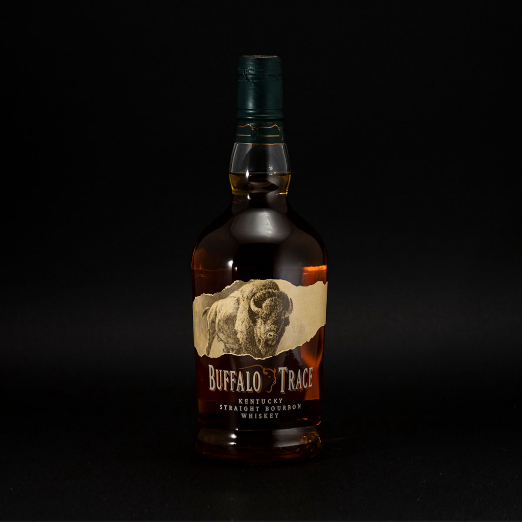 Buffalo trace kentucky straight bourbon whiskey de kelle cigars