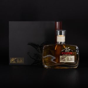 La Compagnie des Indes - Dominican Republic 11 years old (distiller